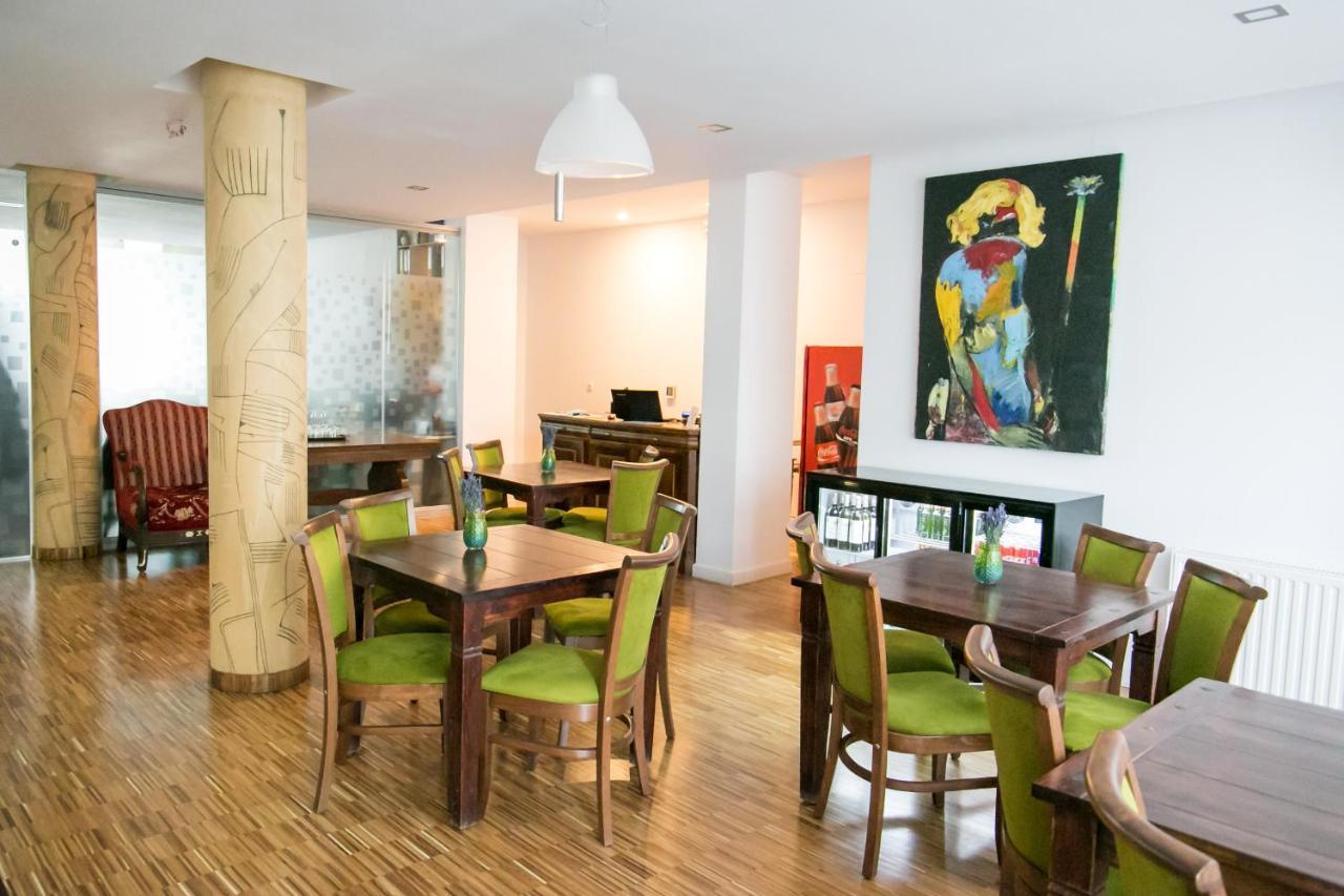 May Residence Dumbravita  외부 사진