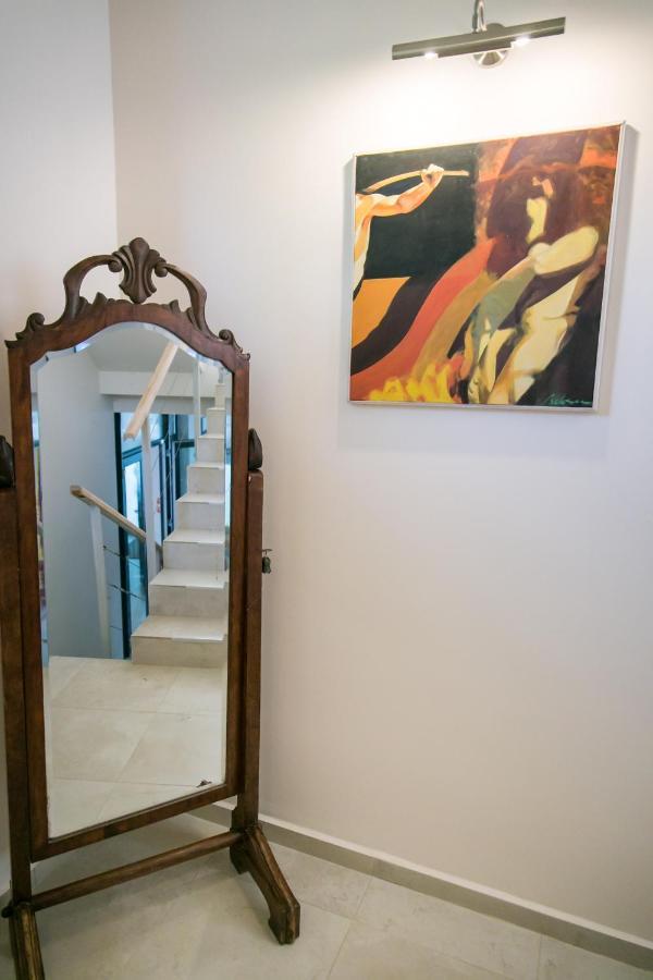 May Residence Dumbravita  외부 사진