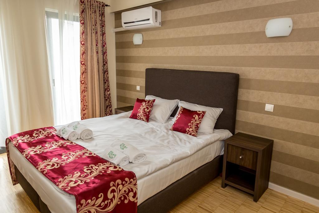 May Residence Dumbravita  외부 사진