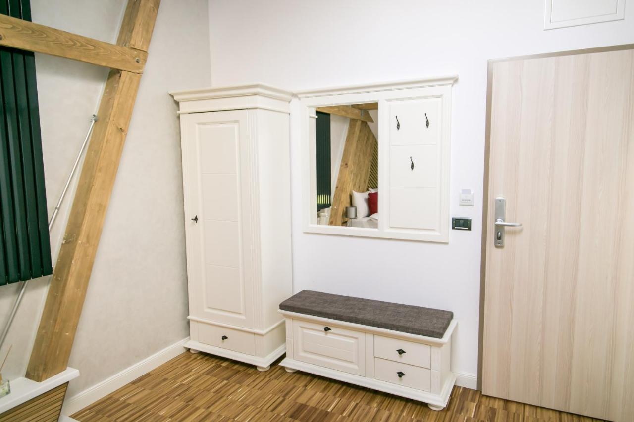 May Residence Dumbravita  외부 사진