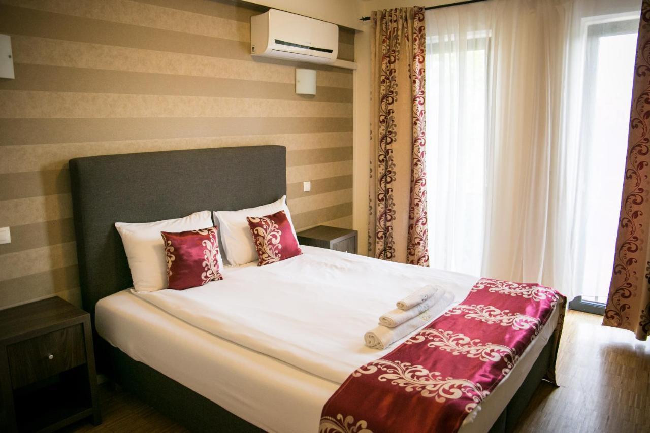 May Residence Dumbravita  외부 사진